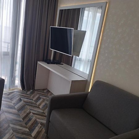 דירות פומורי Sea View Triple S B מראה חיצוני תמונה