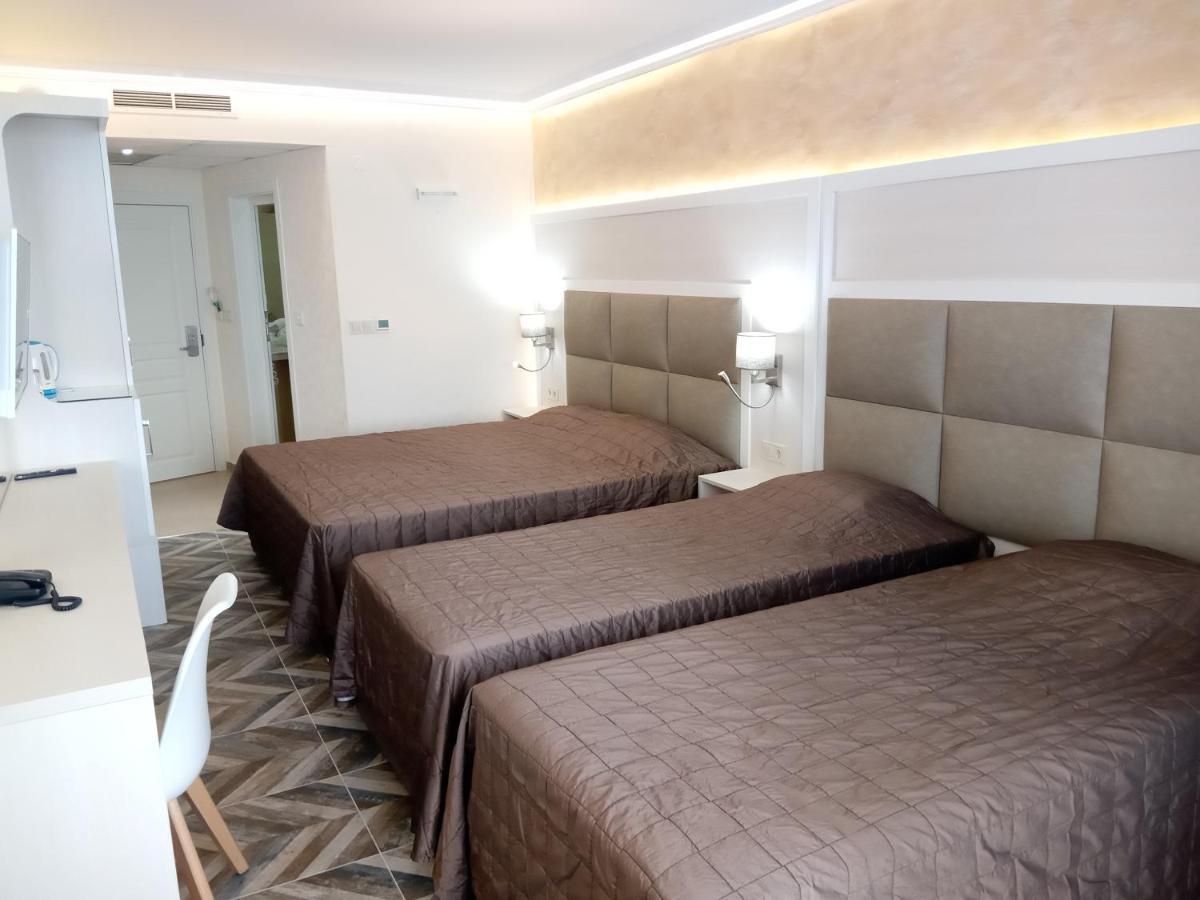 דירות פומורי Sea View Triple S B מראה חיצוני תמונה