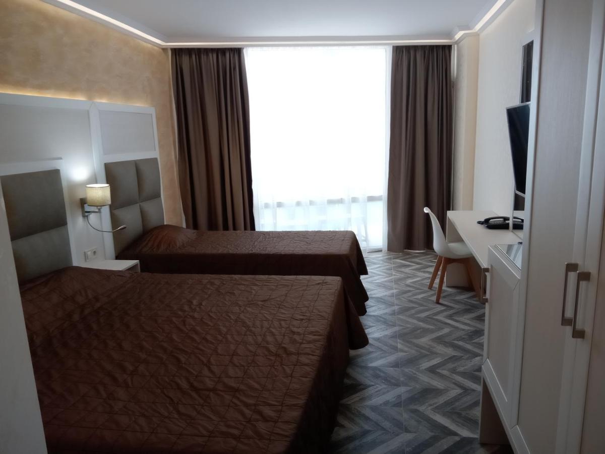 דירות פומורי Sea View Triple S B מראה חיצוני תמונה