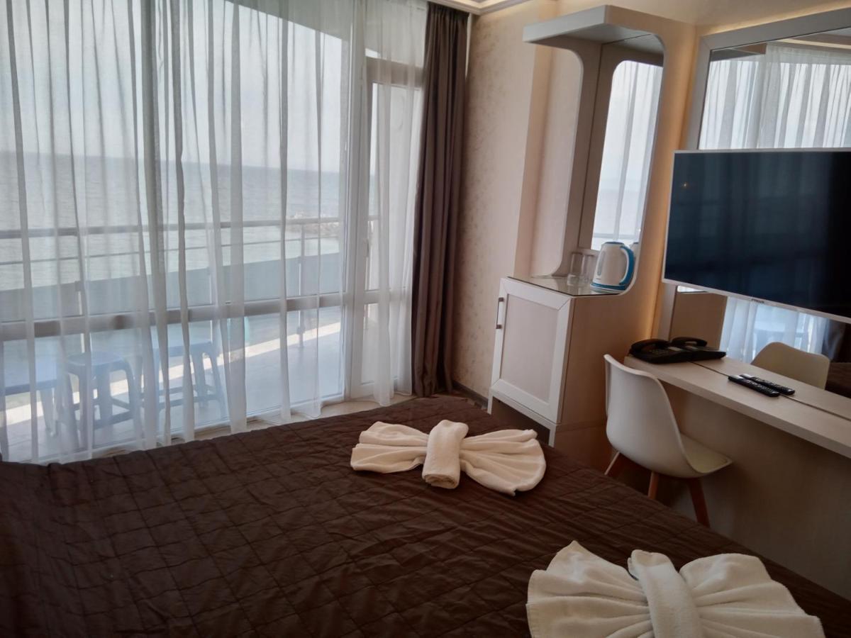 דירות פומורי Sea View Triple S B מראה חיצוני תמונה