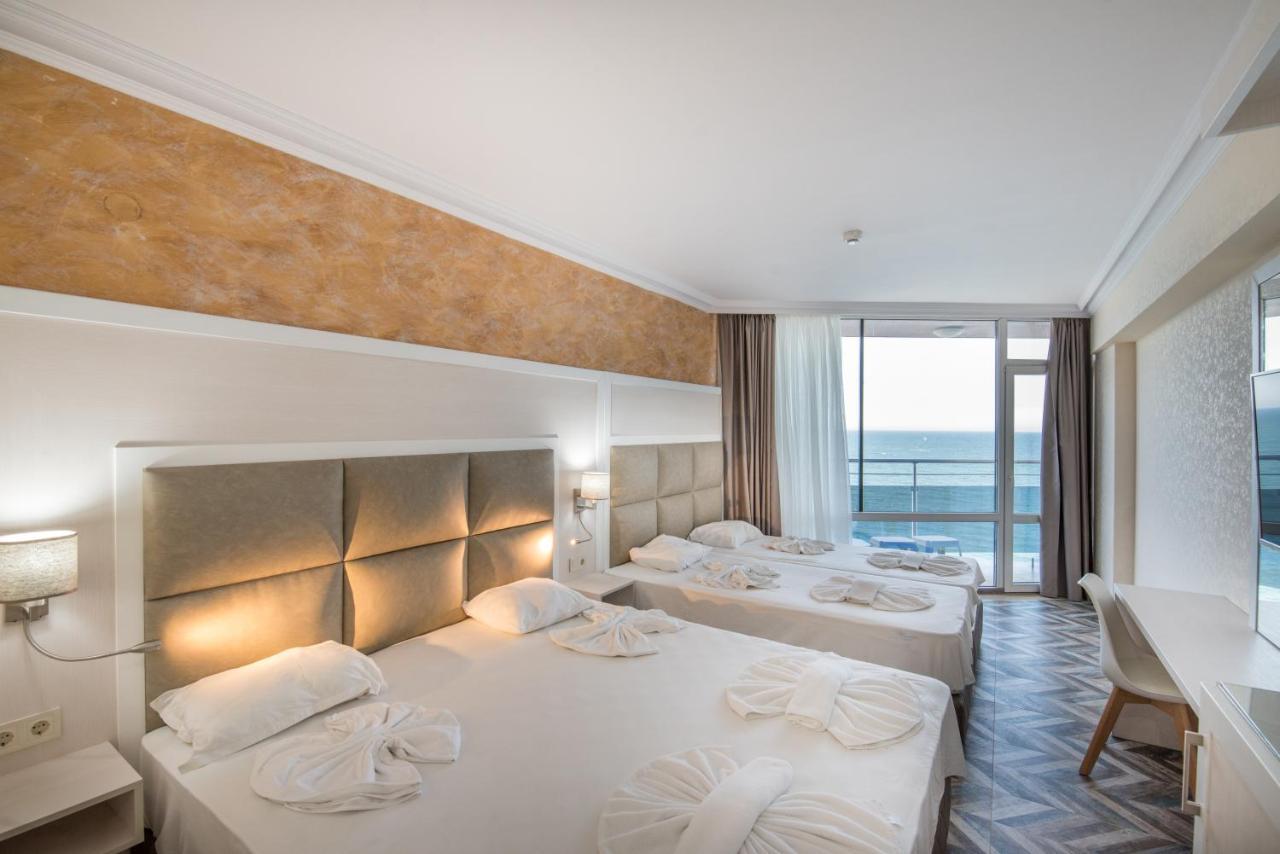 דירות פומורי Sea View Triple S B מראה חיצוני תמונה